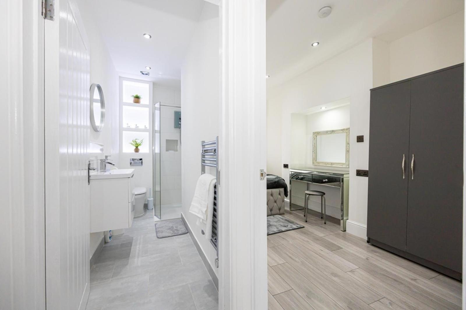 Apartment Westpoint Luxury Manchester